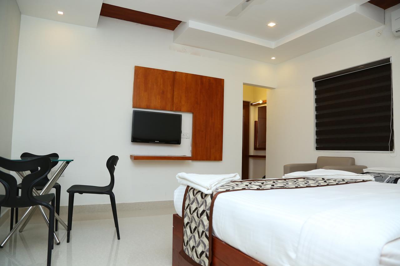 4U Business Hotel Chennai Exterior photo